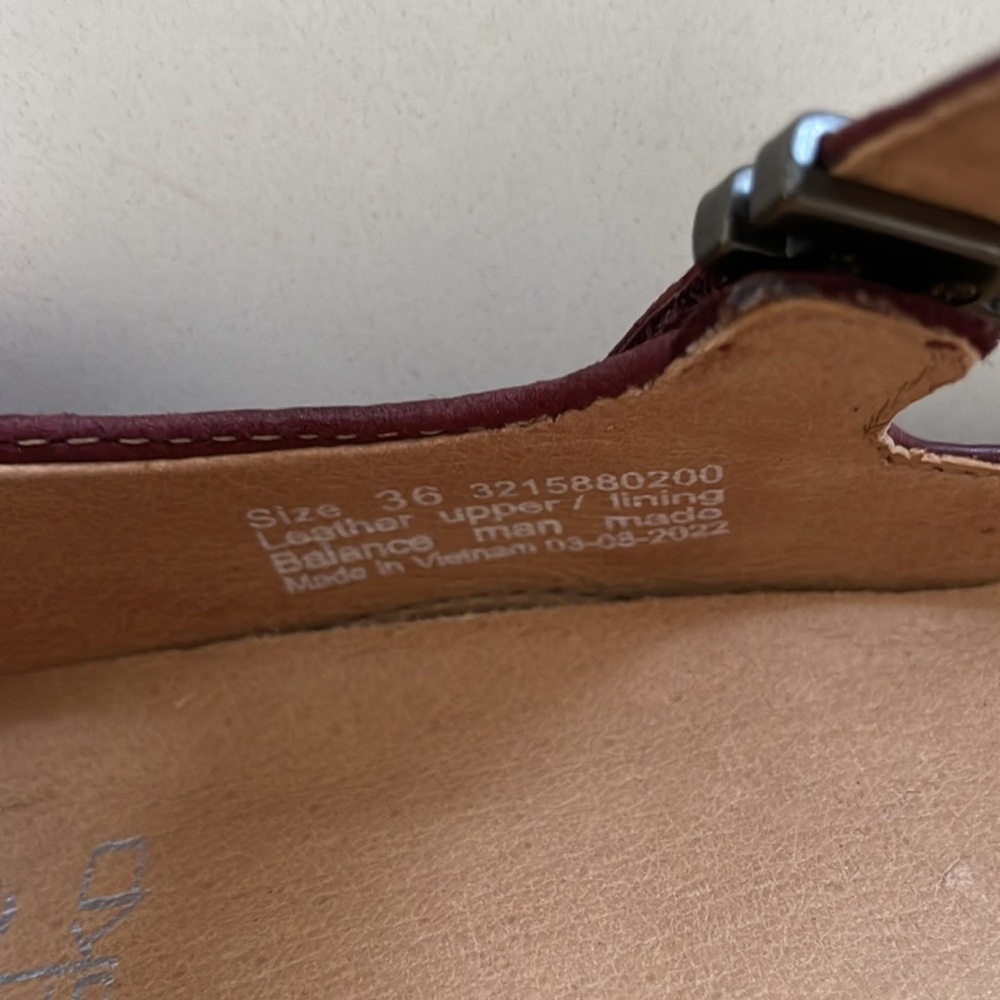 Worn twice 36-6.5 Dansko Callista Mary Jane Arch Support adjustabale Strap - Picture 8 of 13